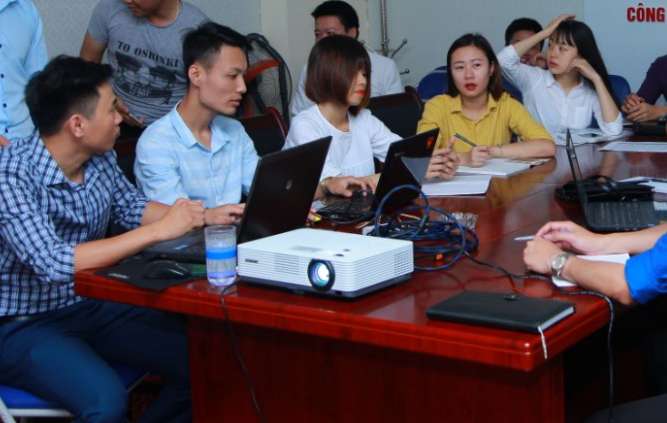 Kinh doanh online và kinh doanh truyền thống