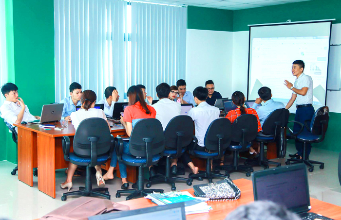 hoc-seo-web-tai-vinh